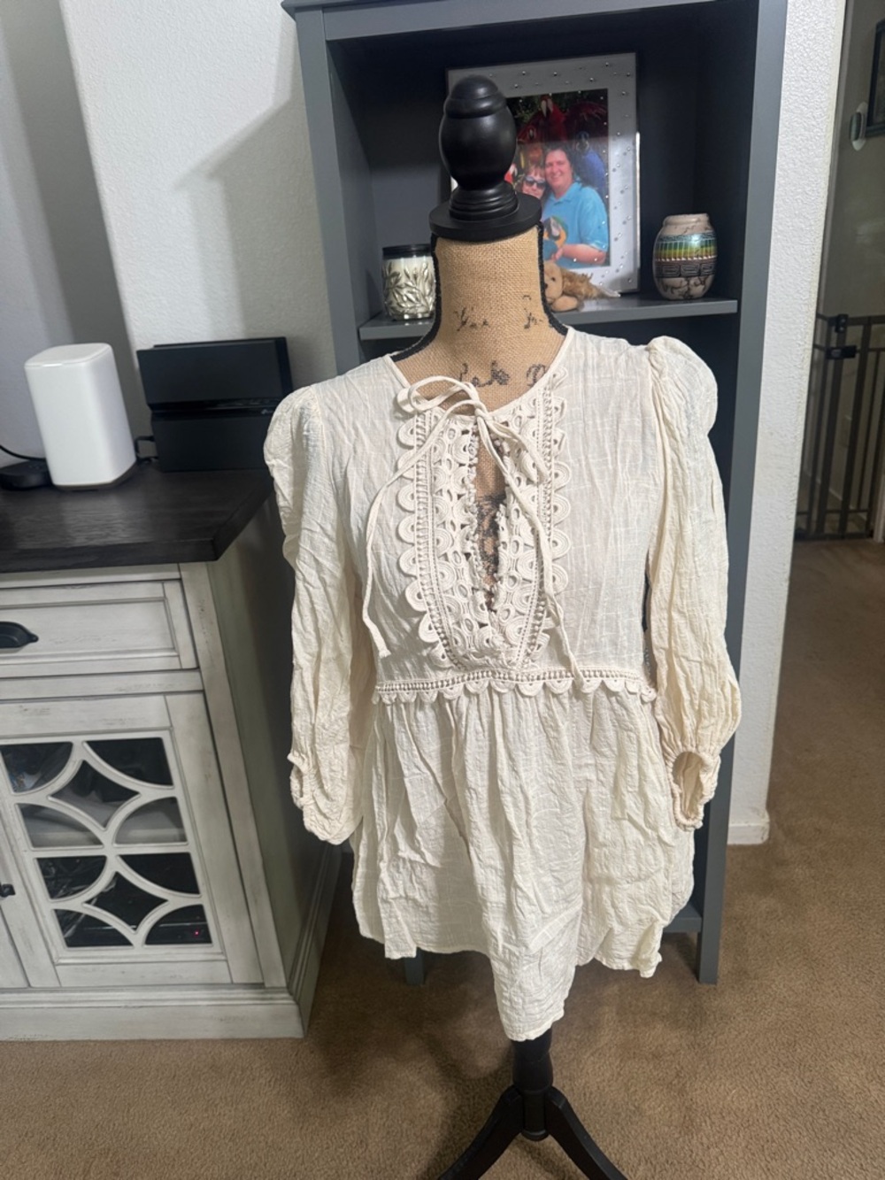 Max Studio Cream Lace-Up Peasant Blouse size M